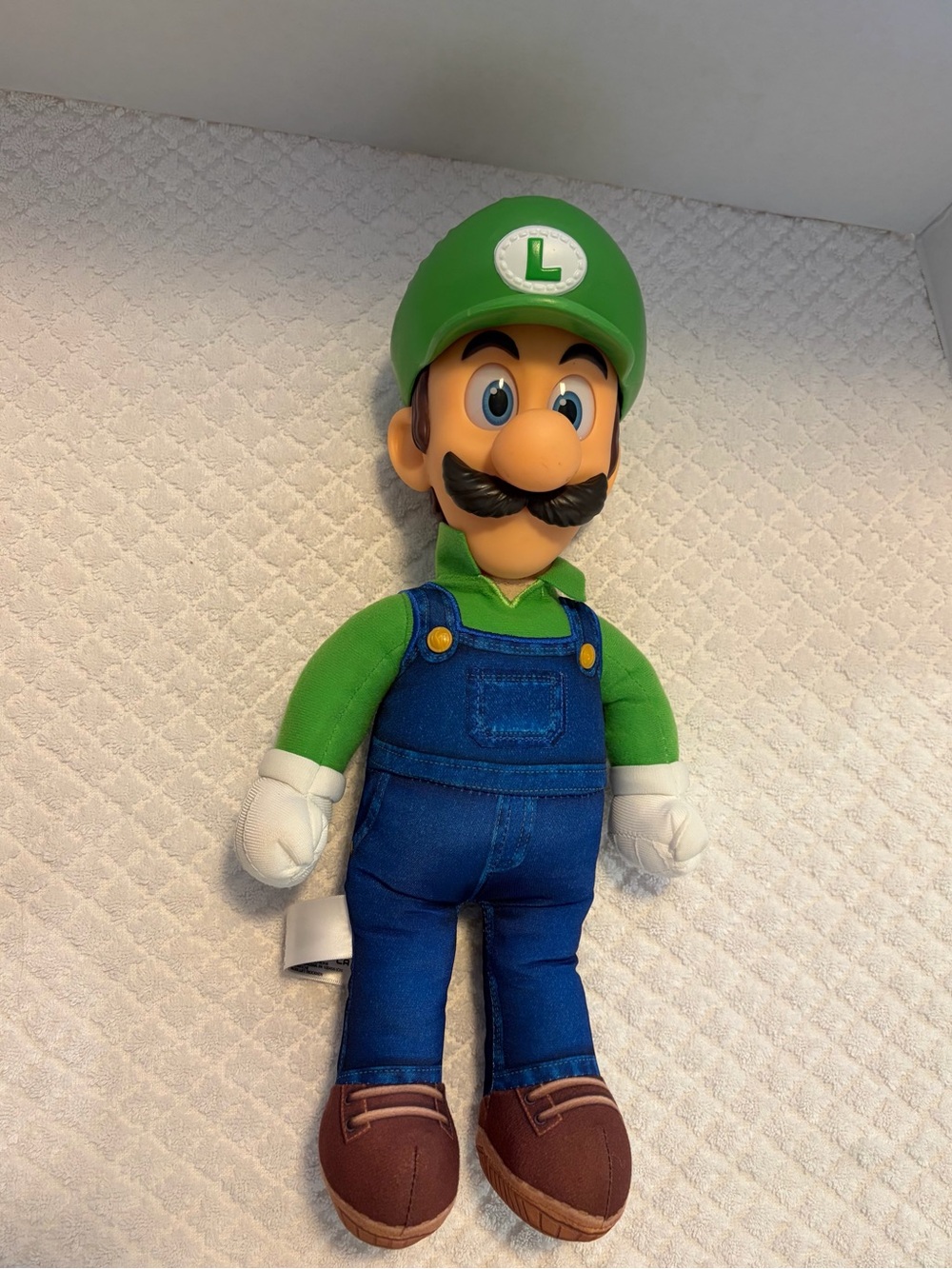 Luigi Plush Toy - Nintendo Super Mario Bros. Movie. 15” poseable. Jakks 2023